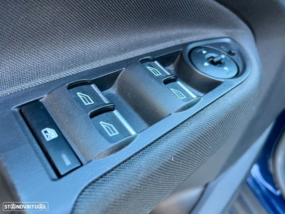 Ford C-Max 1.0 Ecoboost S&S Business Edition - 36