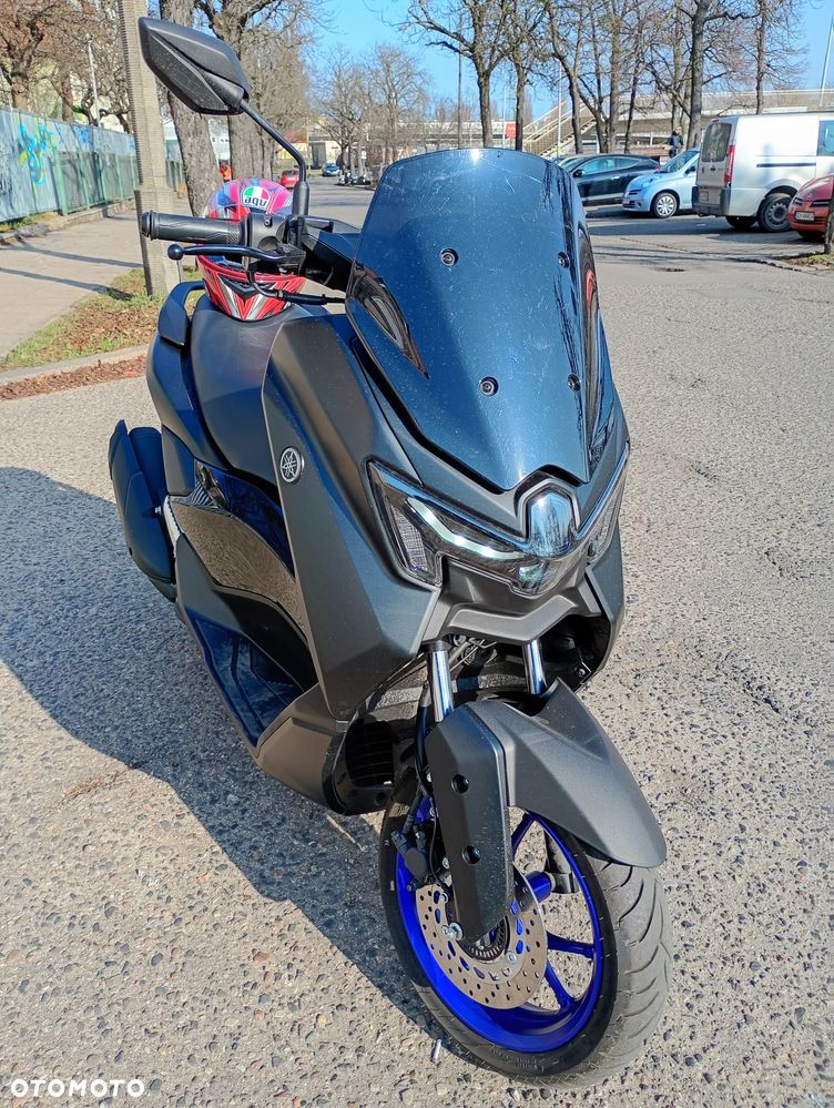 Yamaha NMAX - 12