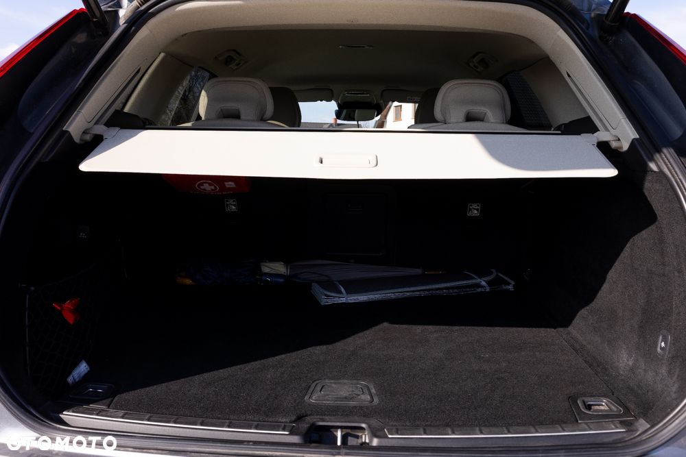 Volvo XC 60 D4 AWD Inscription - 17