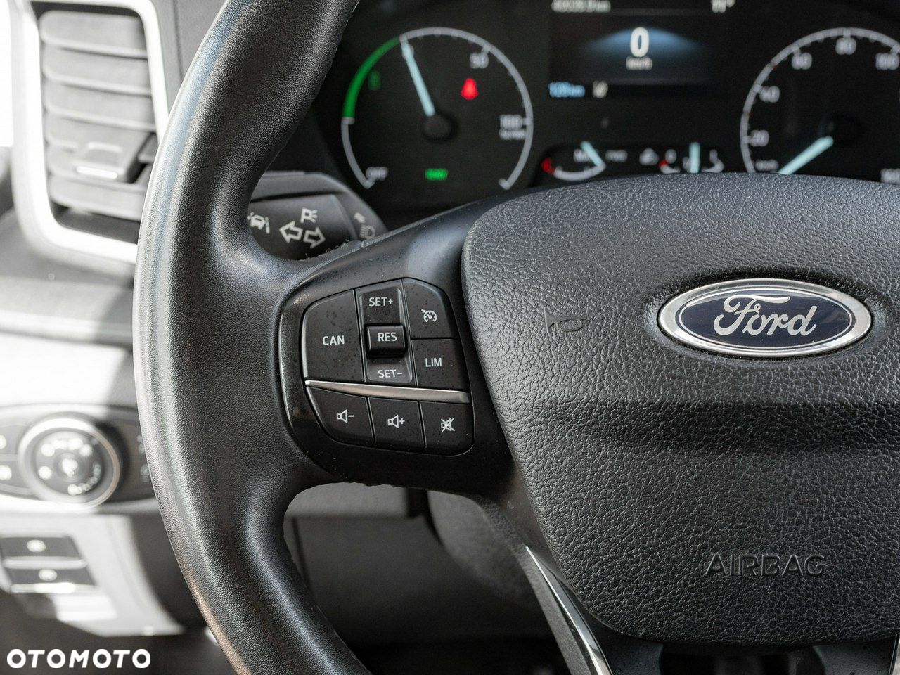 Ford Transit - 14