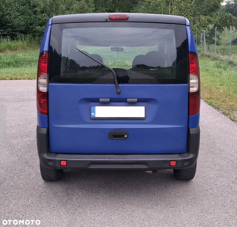 Fiat Doblo - 10
