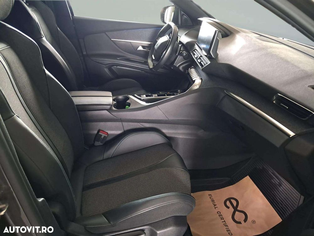 Peugeot 3008 1.2 PureTech S&S EAT8 Allure - 12