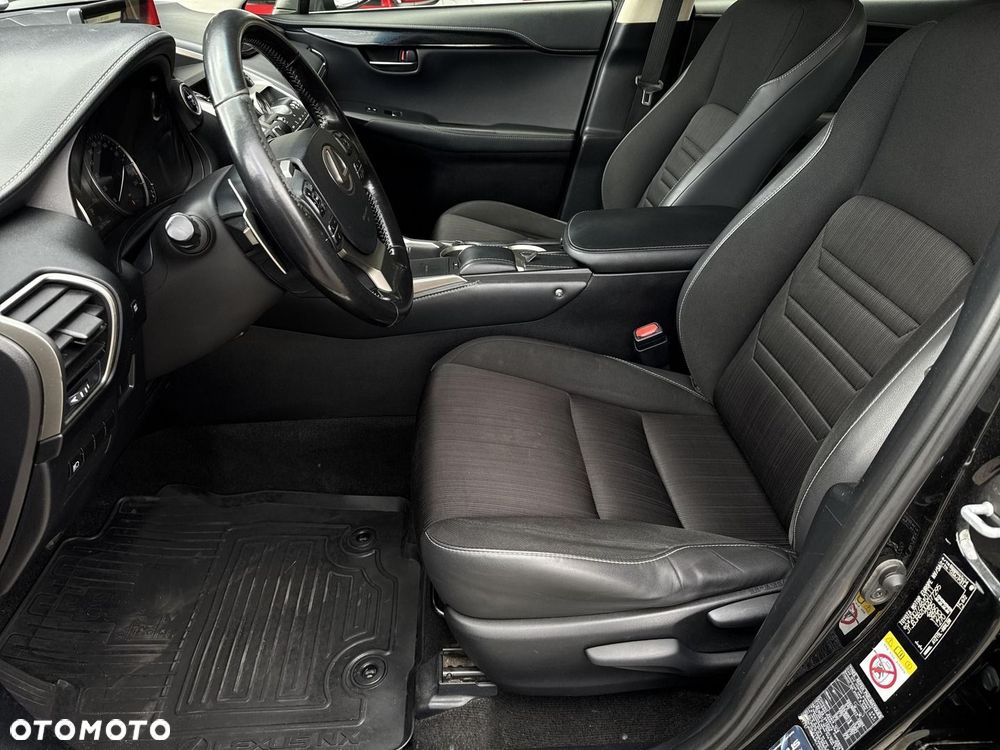 Lexus NX 300h Elegance AWD - 12