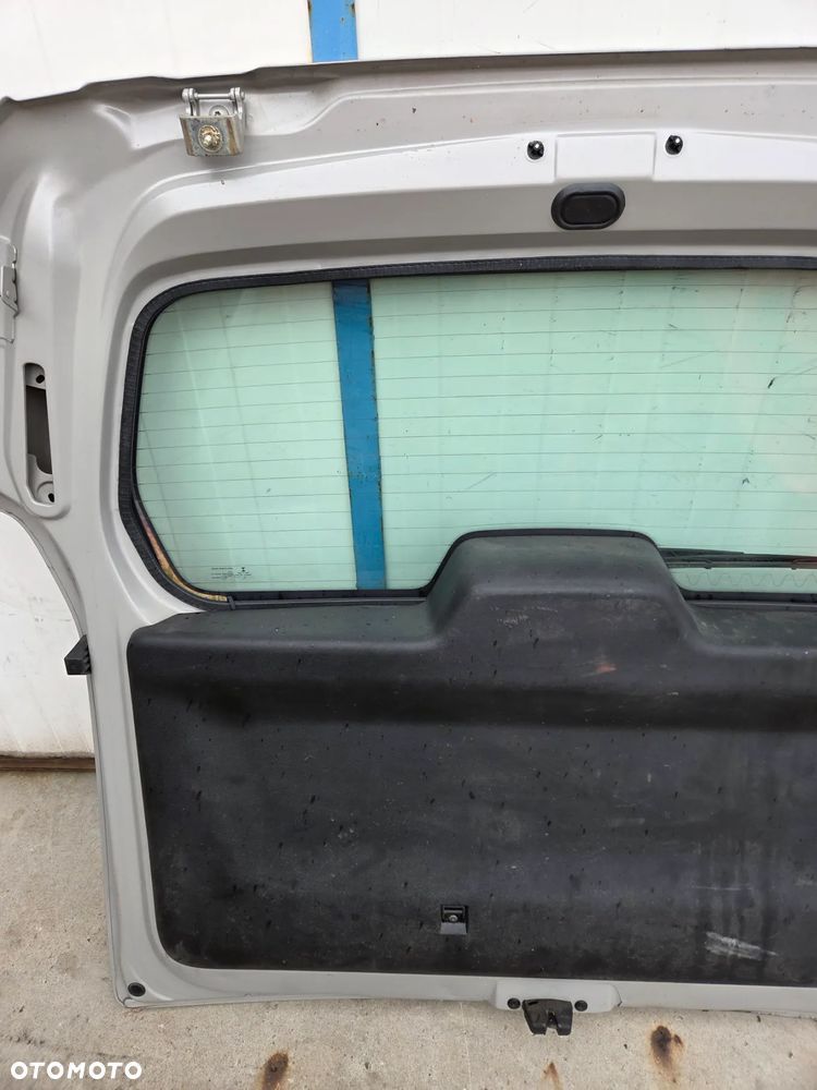 Klapa bagażnika Citroen Berlingo IV EEV KAMERA - 13