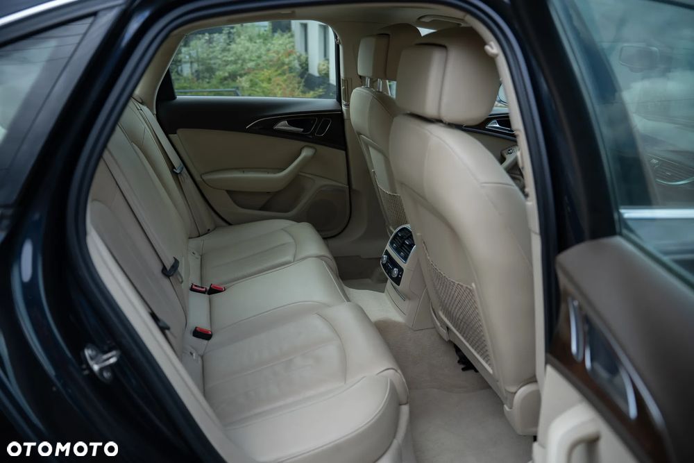Audi A6 Limousine 2.0 TFSI Quattro S tronic - 12