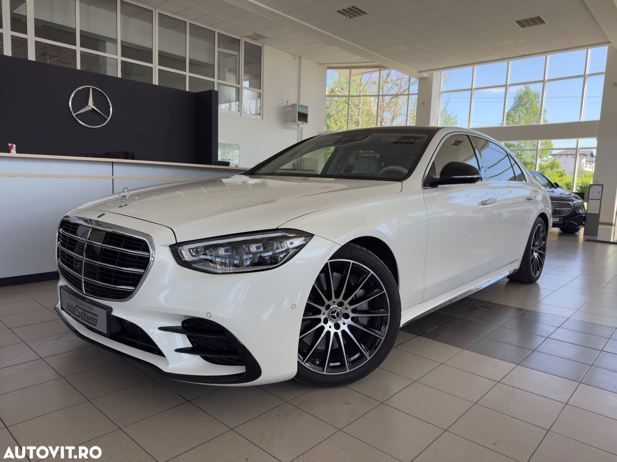 Mercedes-Benz S 500 4MATIC MHEV Long Aut. - 1