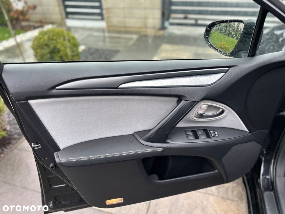 Toyota Avensis Touring Sports 2.0 D-4D Edition-S - 15