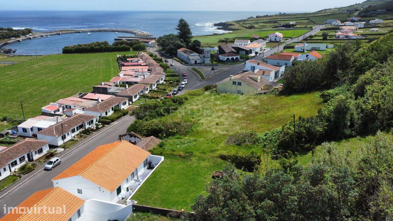 Ruina à Venda em Santa Cruz da Graciosa com Vista Mar - Grande imagem: 3/5