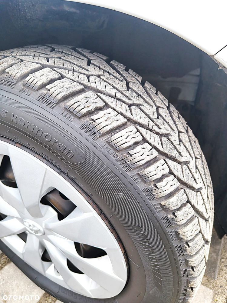 Toyota Corolla 1.2 T Active - 19