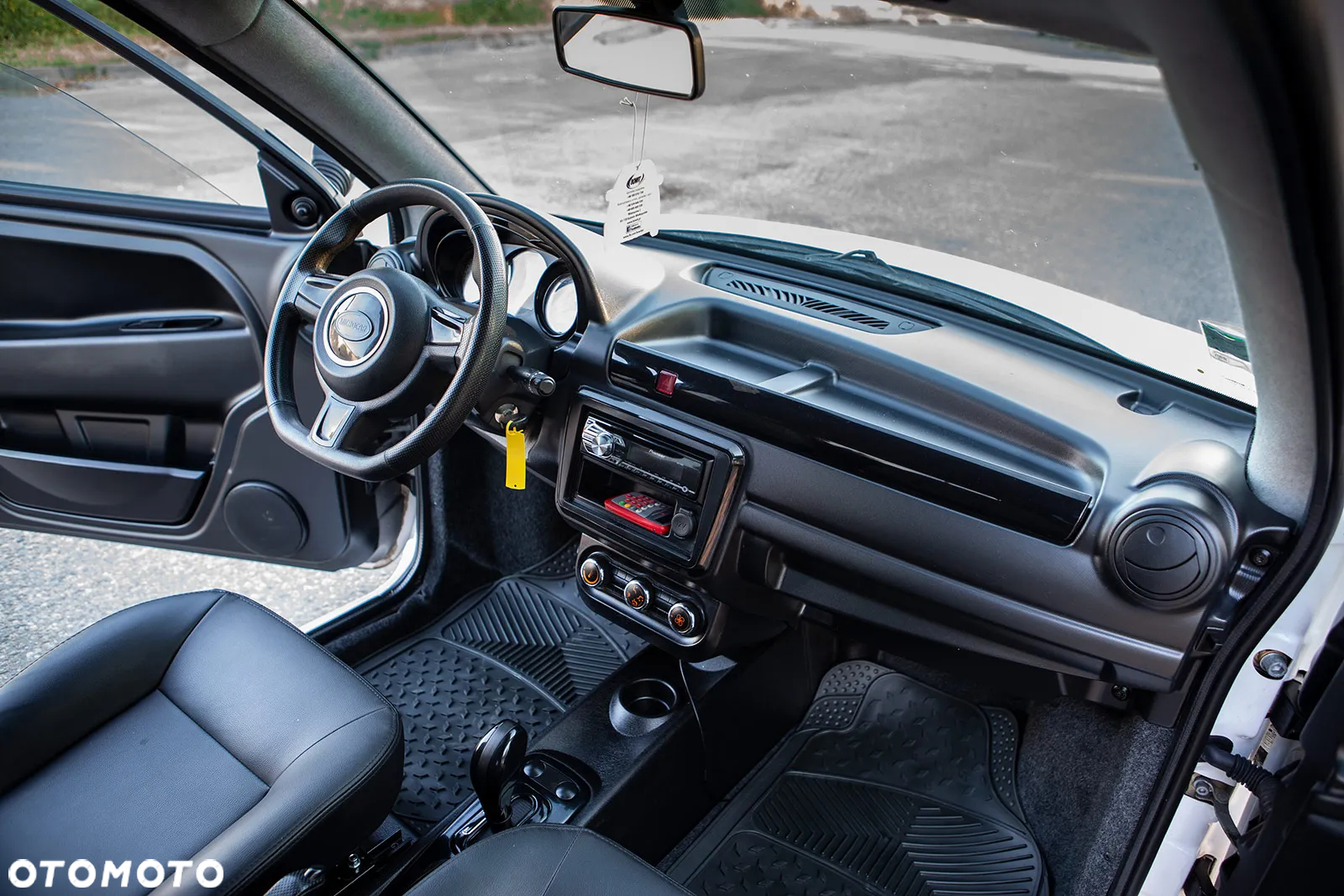 Microcar M.GO - 17