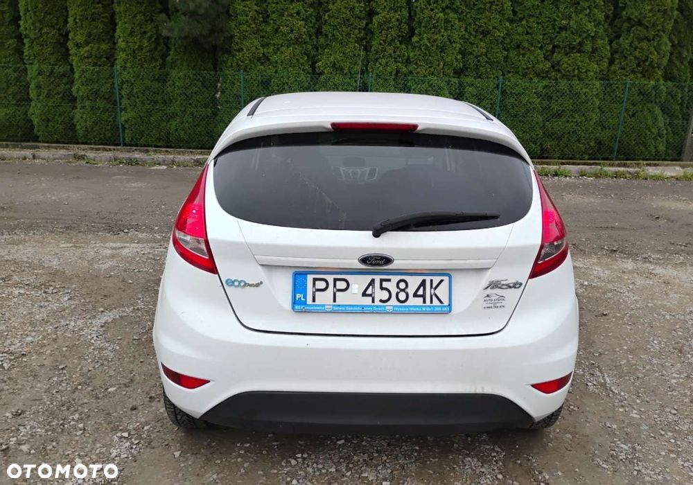 Ford Fiesta - 19