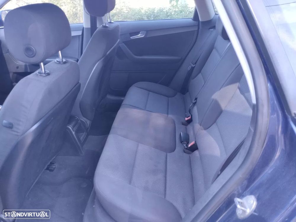 Audi A3 Sportback 1.6 TDI Attraction - 12