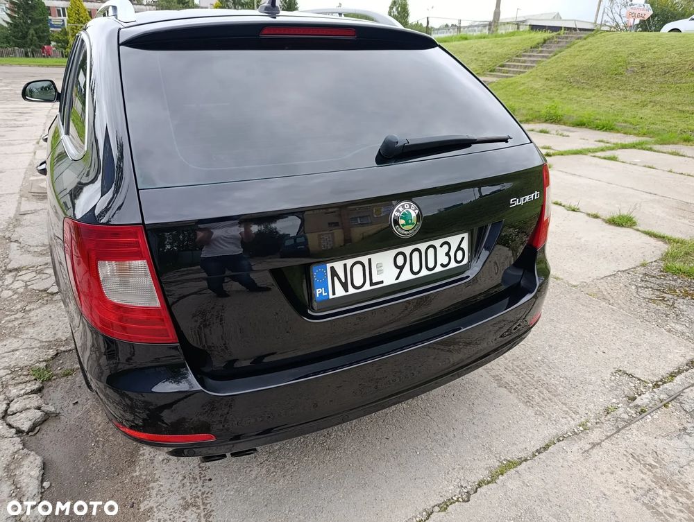 Skoda Superb 2.0 TDI Elegance DSG - 7