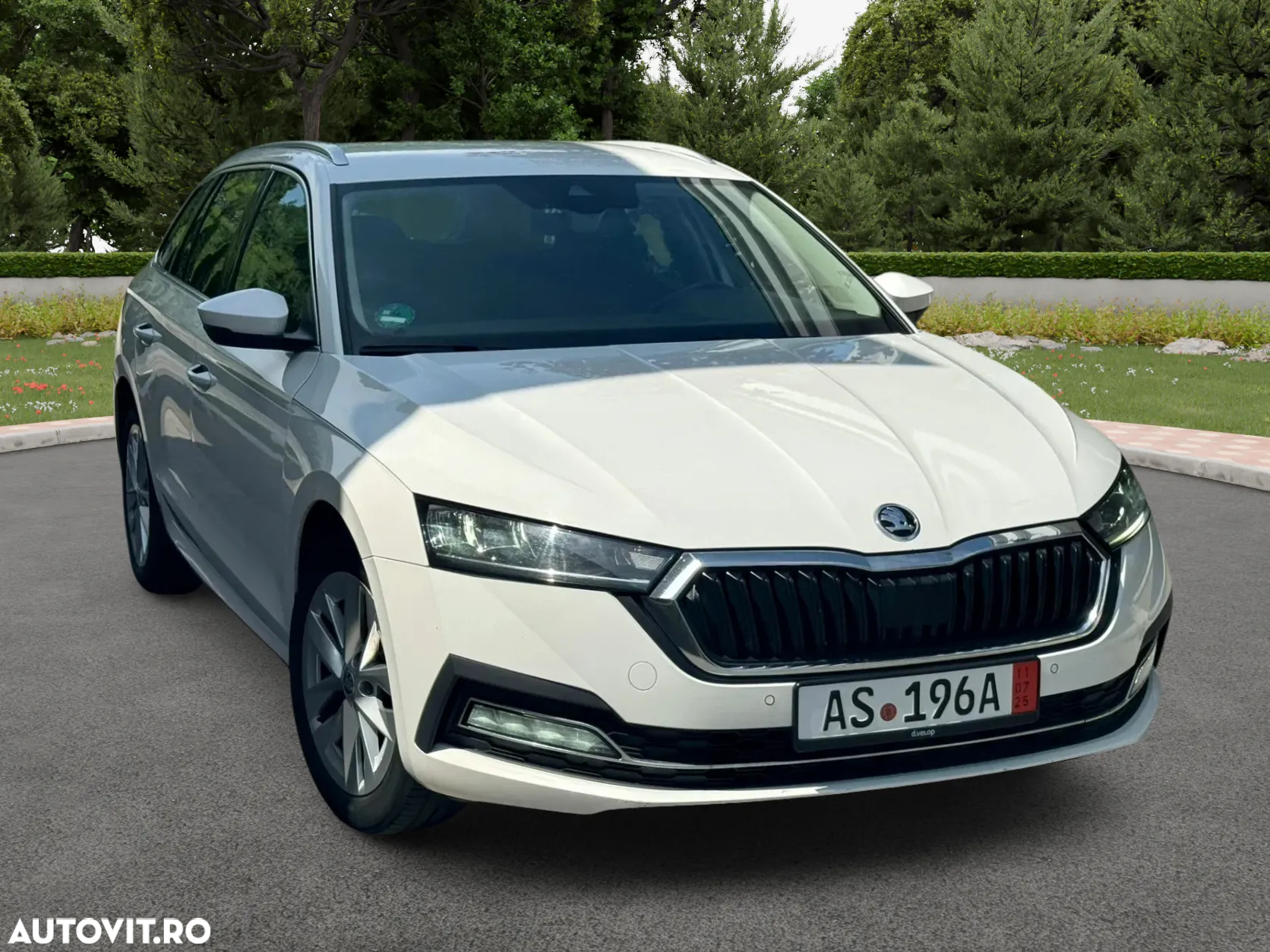 Skoda Octavia 2.0 TDI DSG Style - 28