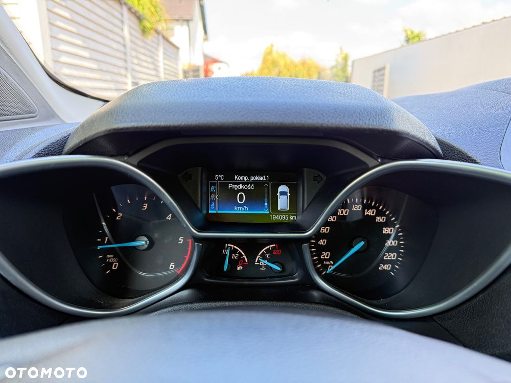 Ford Tourneo Connect - 32