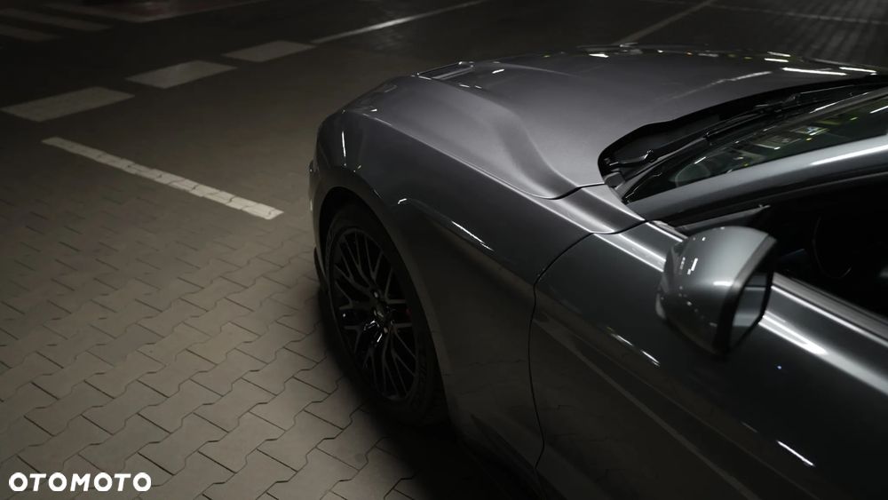 Ford Mustang 5.0 V8 GT - 16