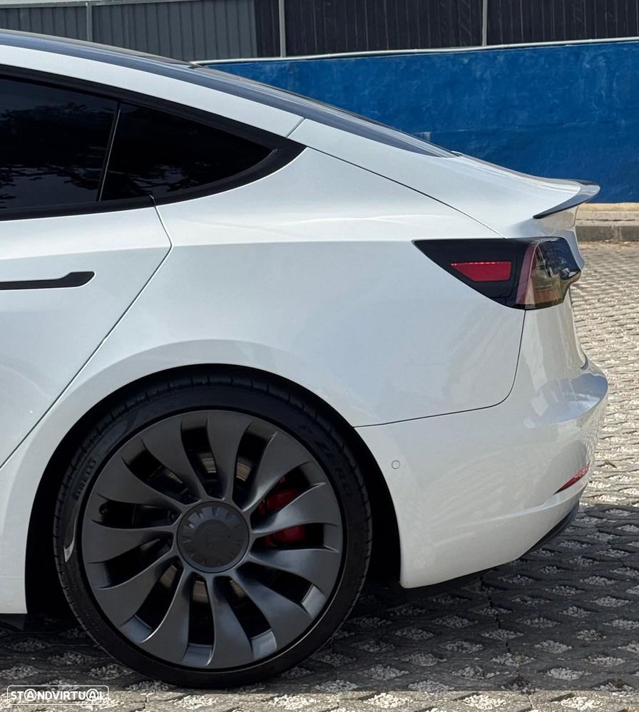 Tesla Model 3 Long-Range RWD - 9