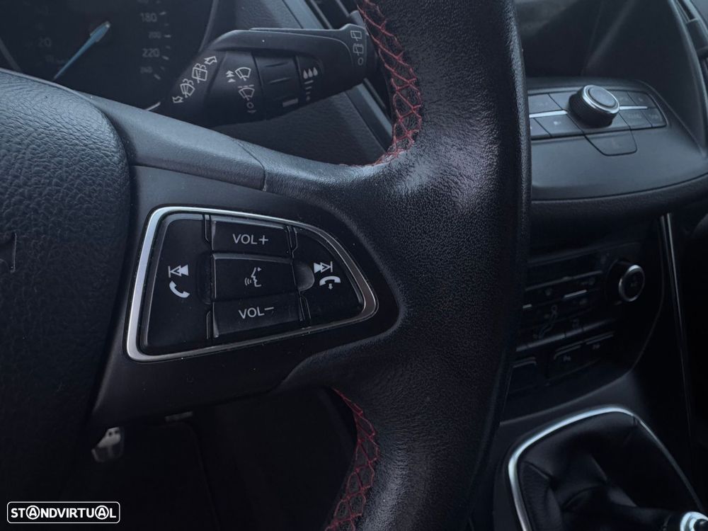 Ford Kuga 1.5 TDCi EcoBlue ST-Line X - 16