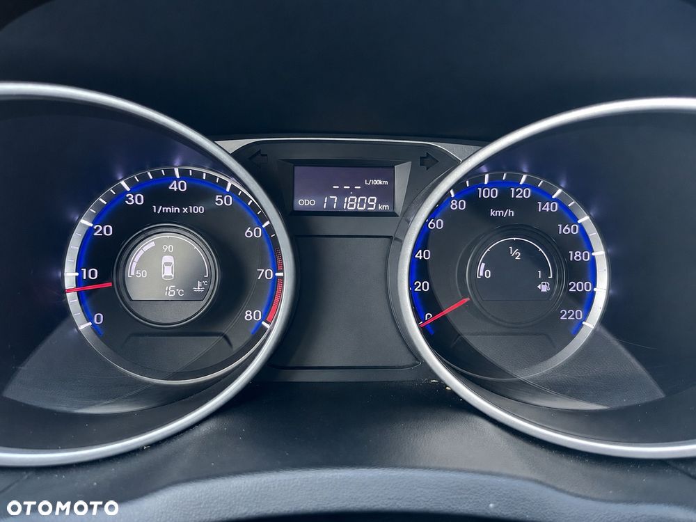 Hyundai ix35 1.6 GDI Premium 2WD - 21