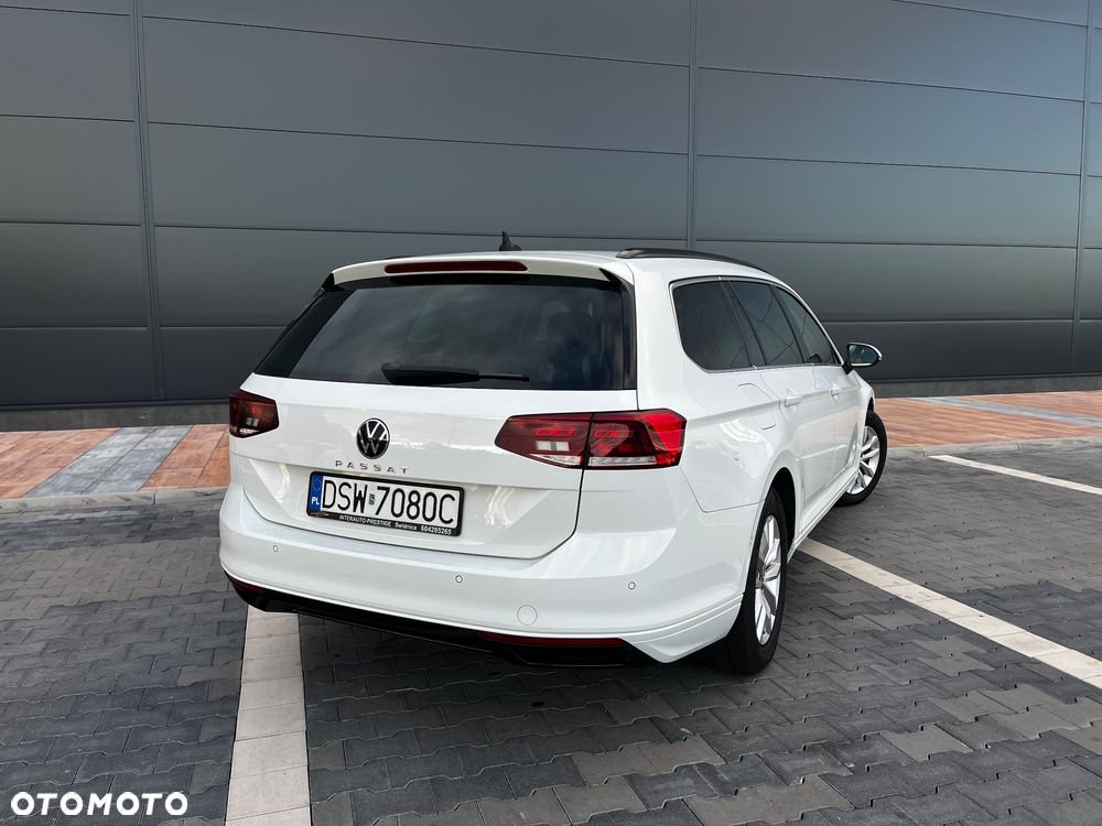 Volkswagen Passat - 5