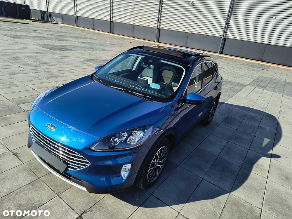 Ford Kuga - 1