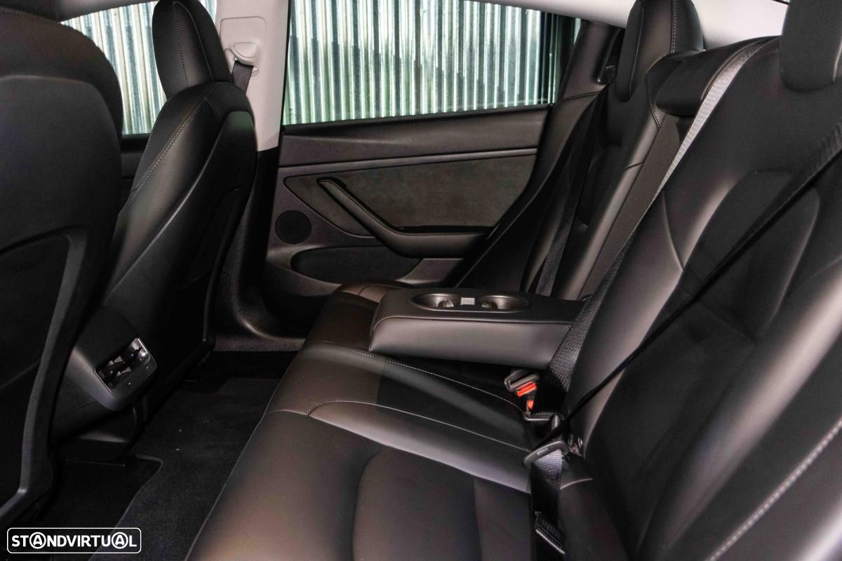 Tesla Model 3 Long Range AWD Dual Motor - 35
