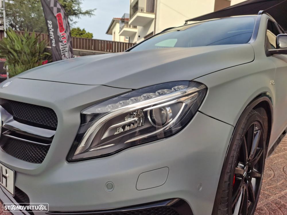 Mercedes-Benz GLA 45 AMG - 15