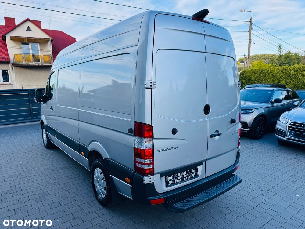 Mercedes-Benz Sprinter 216 CDI - 9