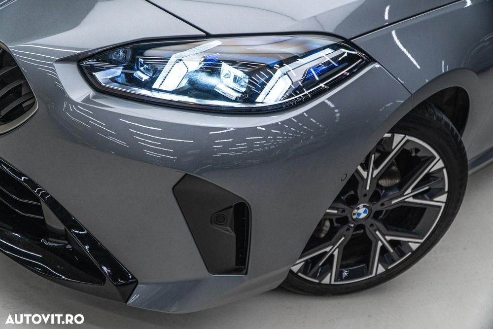 BMW Seria 1 120 AT MHEV - 36