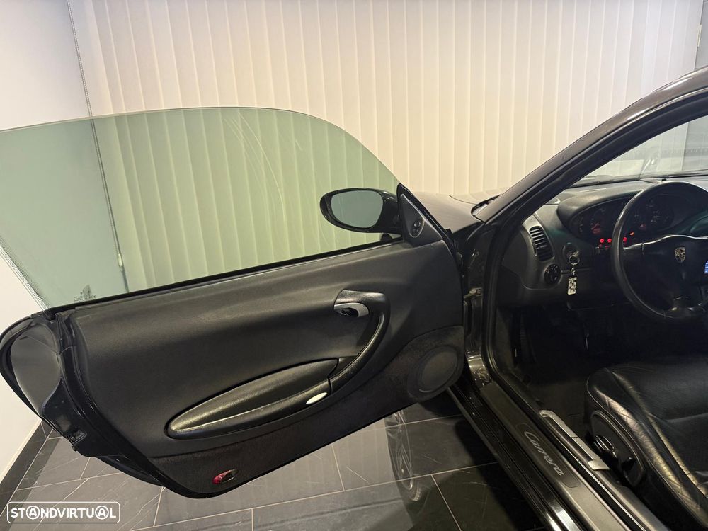 Porsche 911 (996) - 14