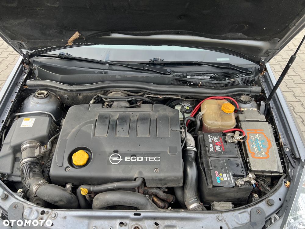 Opel Astra 1.9 CDTI - 8