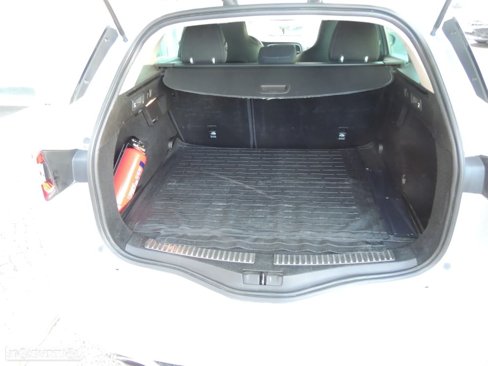 Renault Mégane Sport Tourer 1.5 dCi GT Line - 17