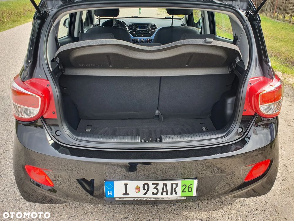 Hyundai i10 1.0 BlueDrive Black Line - 23