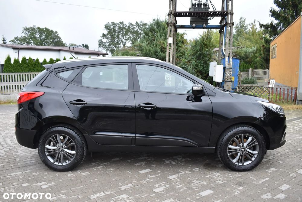 Hyundai ix35 blue 1.6 2WD Finale Gold - 15