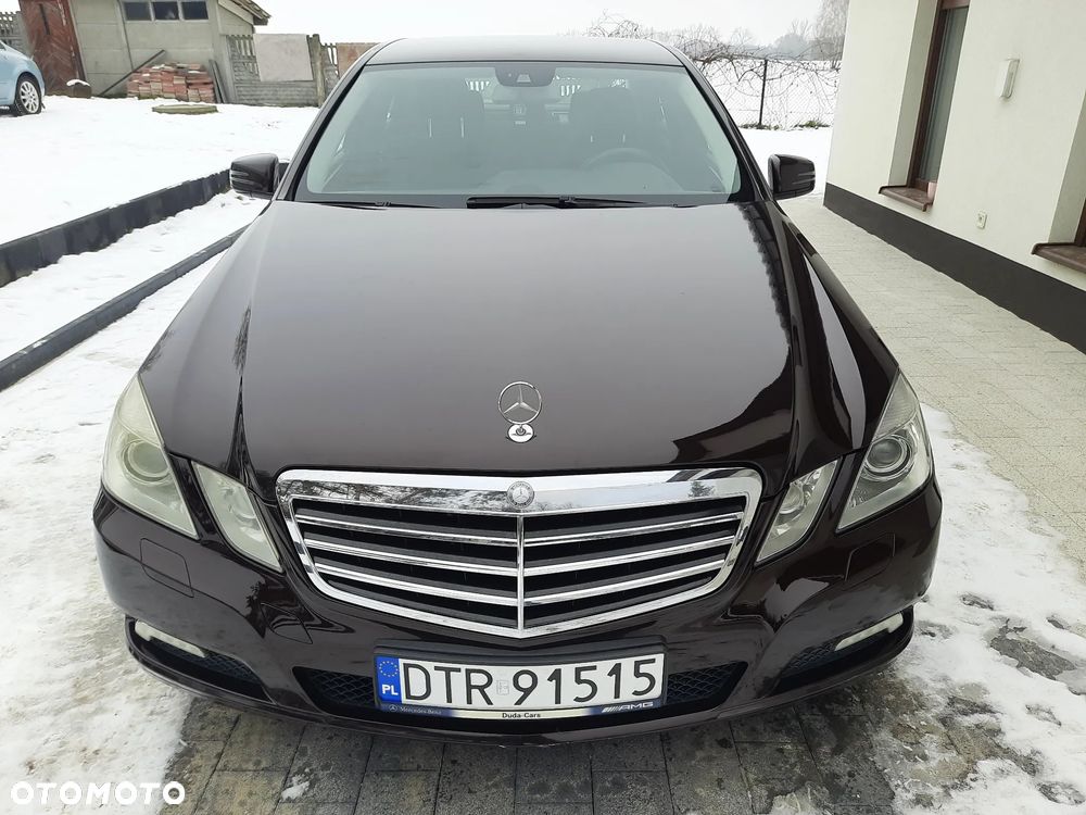 Mercedes-Benz Klasa E 250 CDI DPF BlueEFFICIENCY Automatik - 4