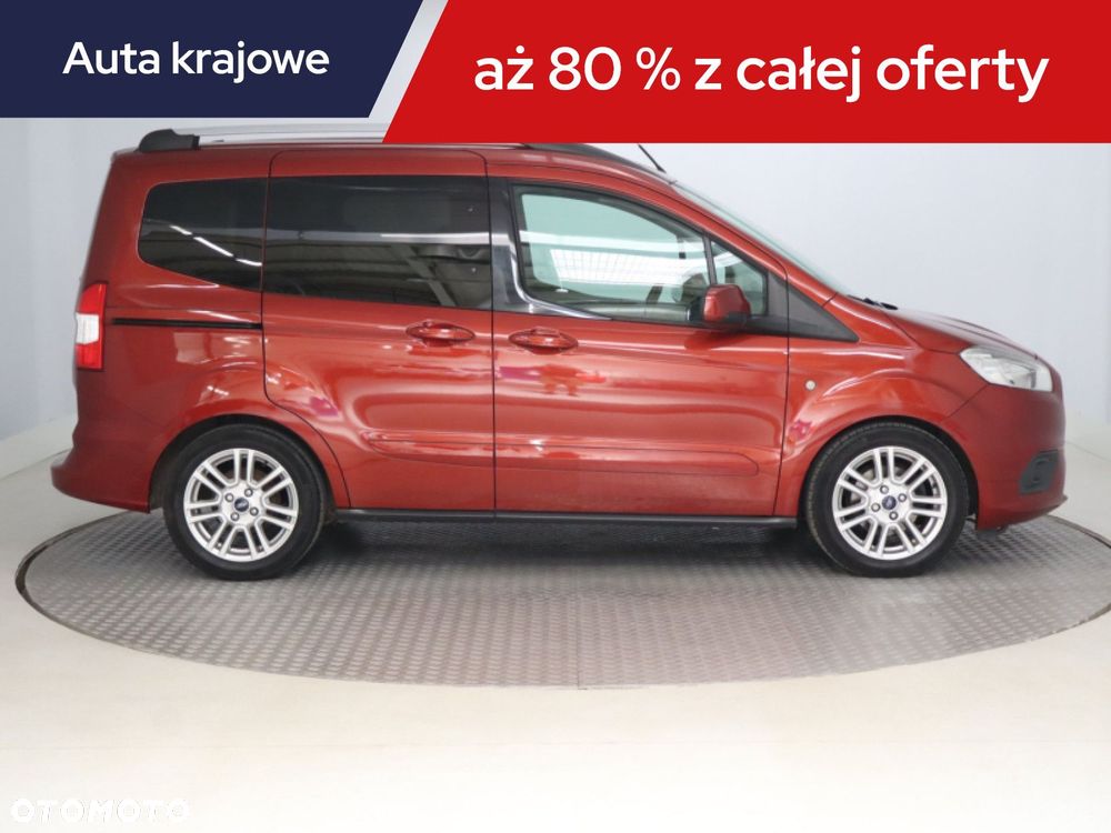 Ford Tourneo Courier - 8