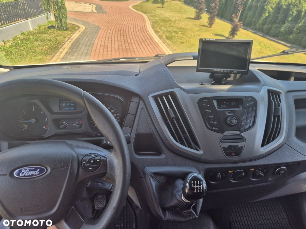 Ford Transit - 14