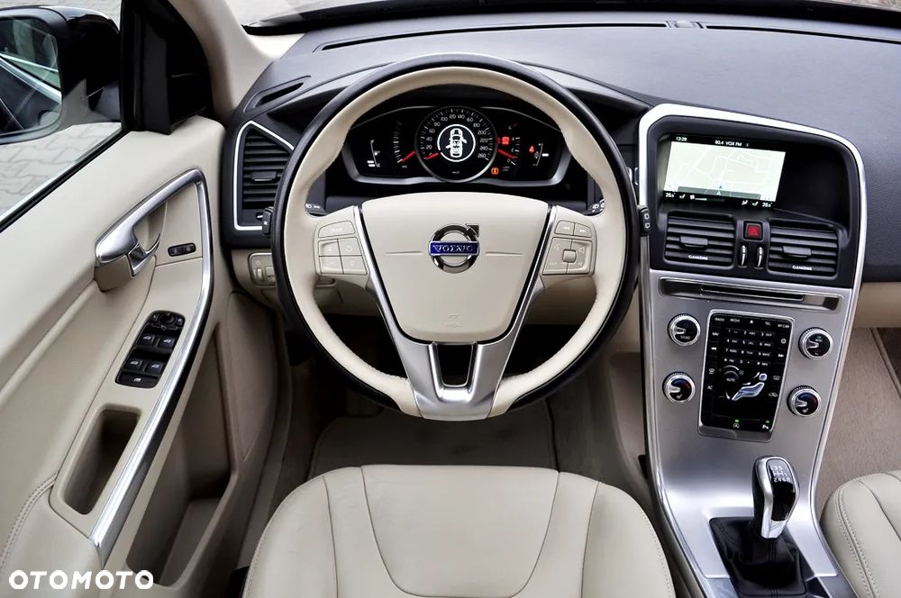 Volvo XC 60 D3 Drive-E Summum - 25