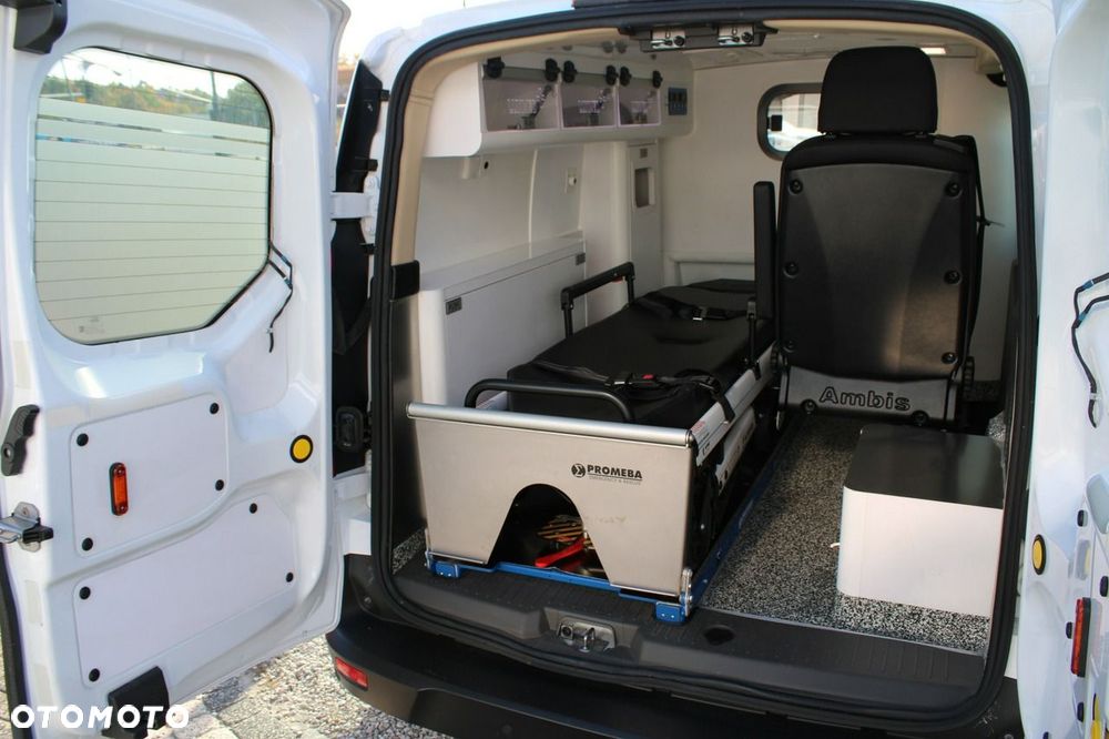 Ford Transit Connect - 23