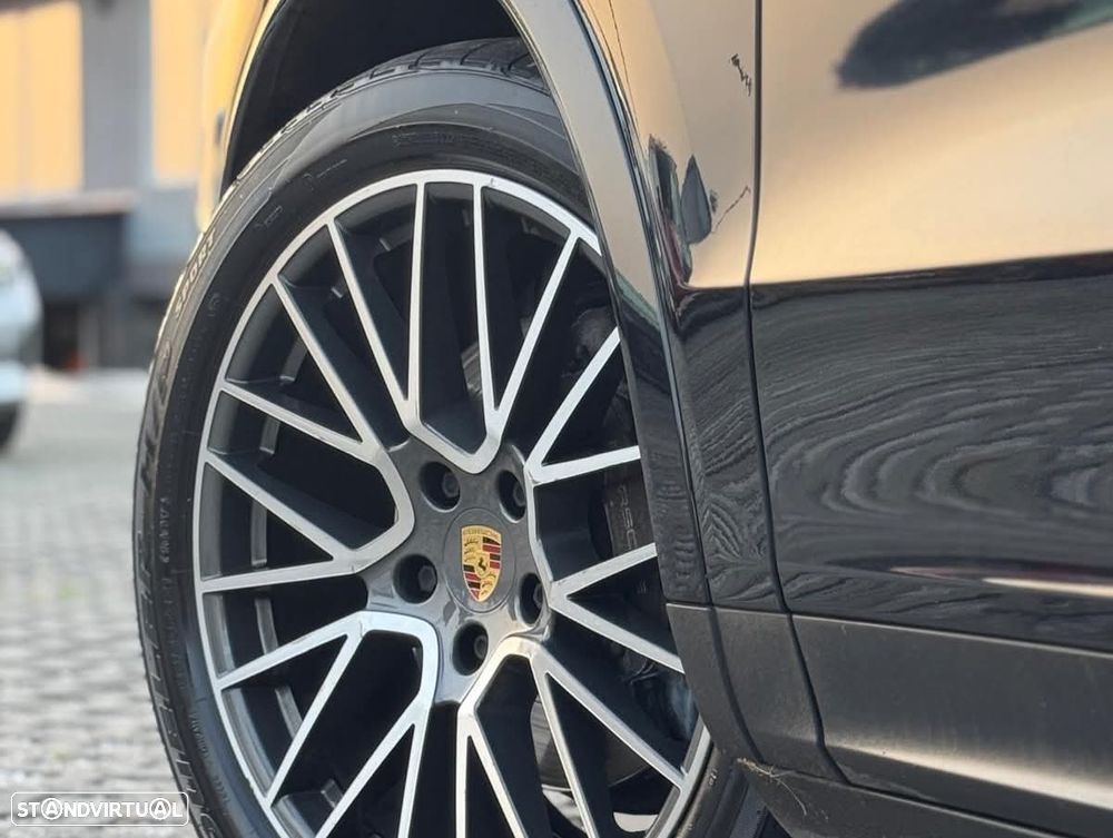 Porsche Cayenne Coupé - 14