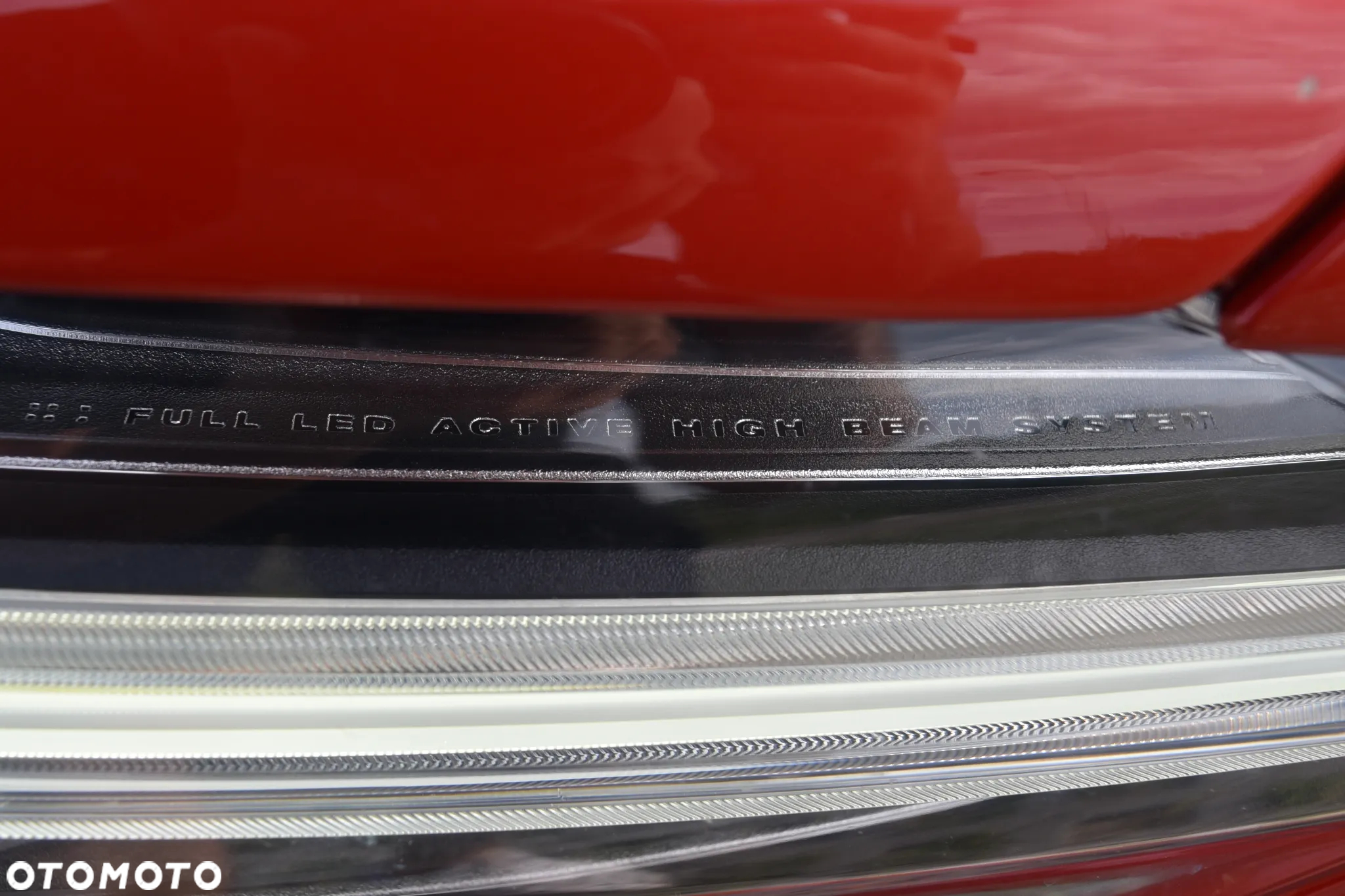Volvo S60 T5 R-Design - 34