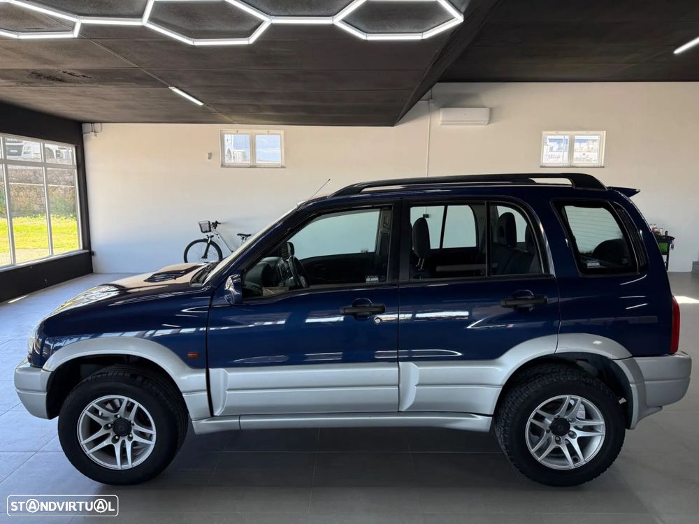 Suzuki Grand Vitara MT 2.0 HDi Prestige - 9