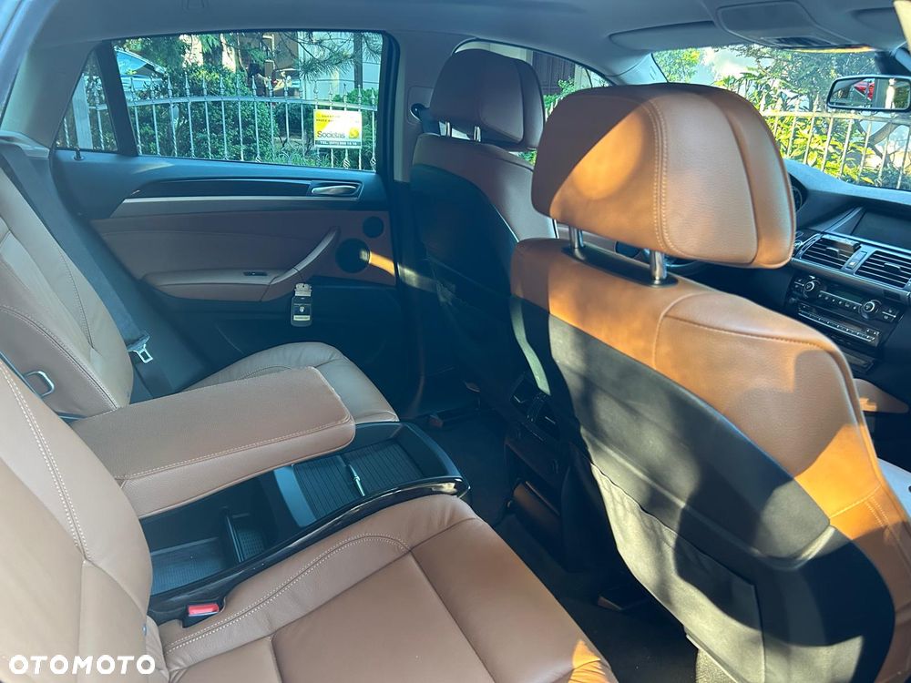 BMW X6 - 36