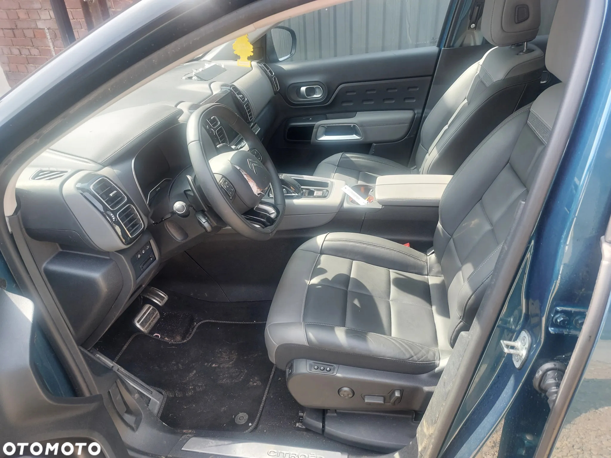 Citroën C5 Aircross 1.6 PureTech Shine EAT8 - 21