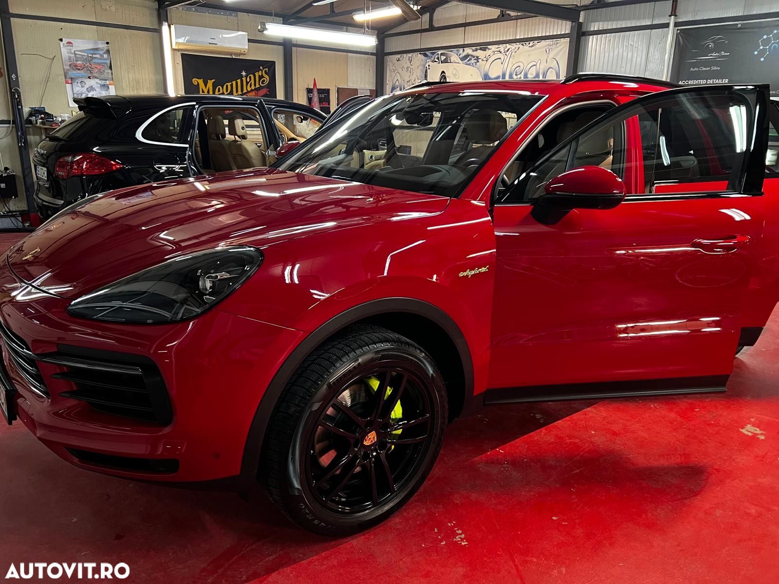 Porsche Cayenne E-Hybrid Tiptronic S - 1