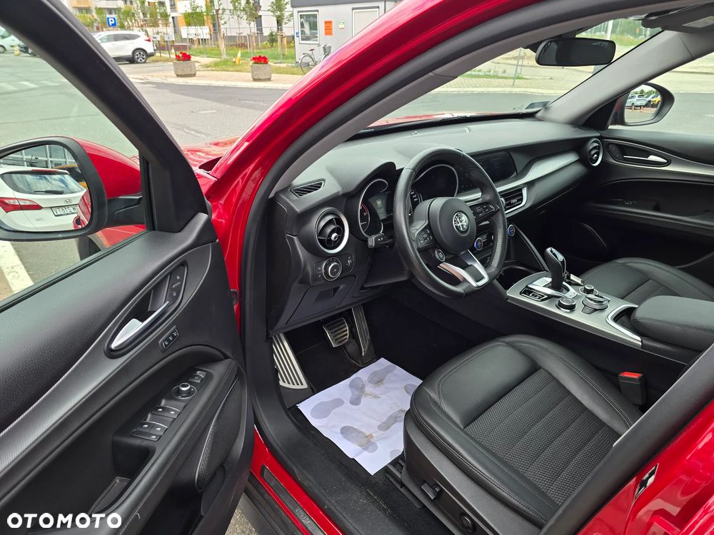 Alfa Romeo Stelvio 2.0 Turbo Sprint Q4 - 18