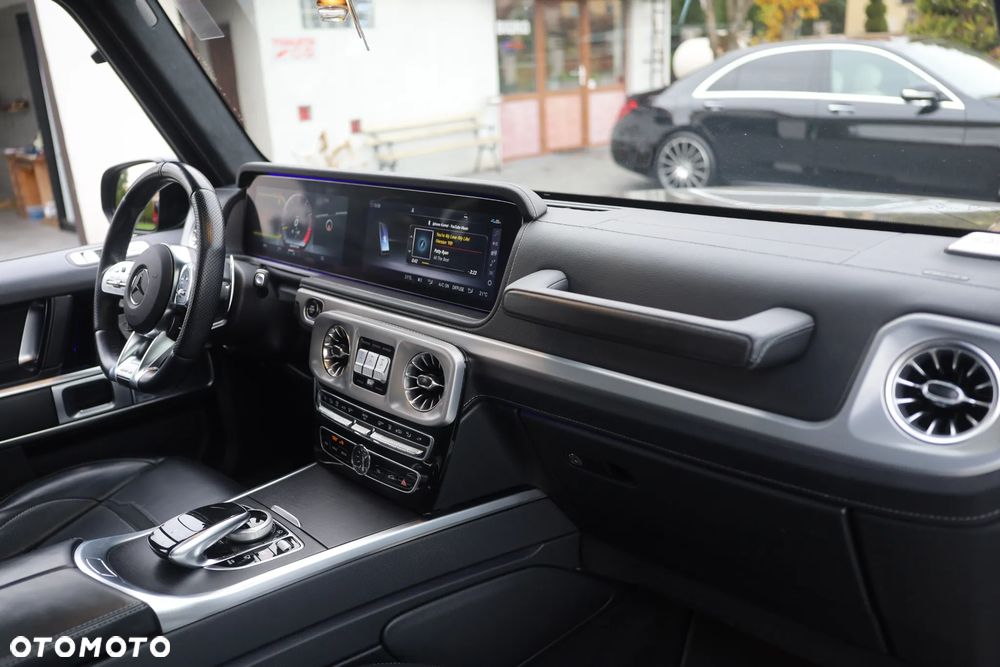 Mercedes-Benz Klasa G AMG 63 Edition 1 - 33