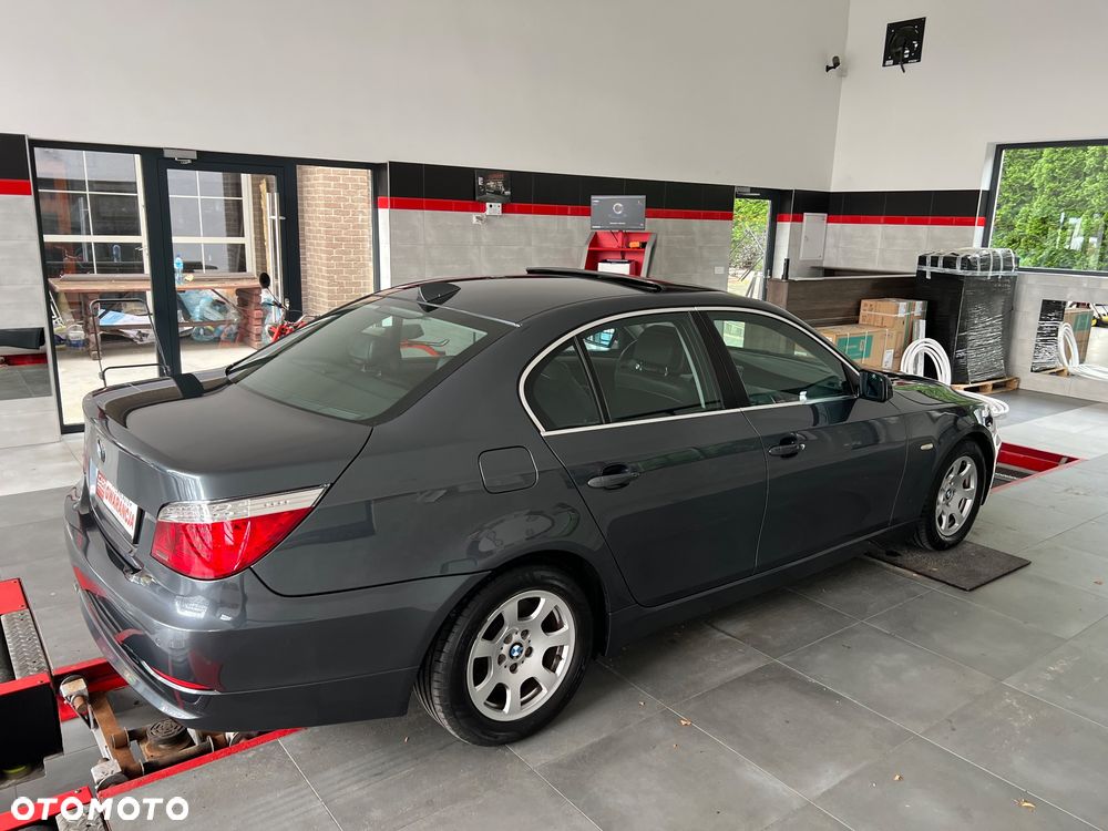 BMW Seria 5 520d - 9