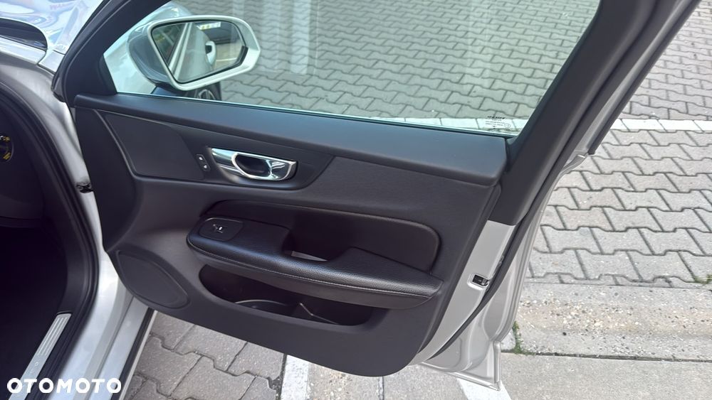 Volvo V60 D3 Geartronic Inscription - 34