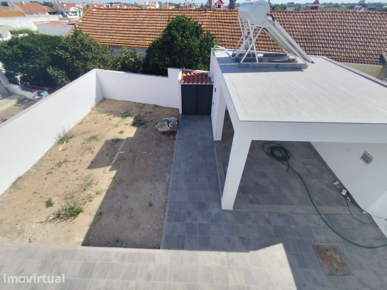 Moradia nova   t4 geminada pronta a habitar - Grande imagem: 4/29